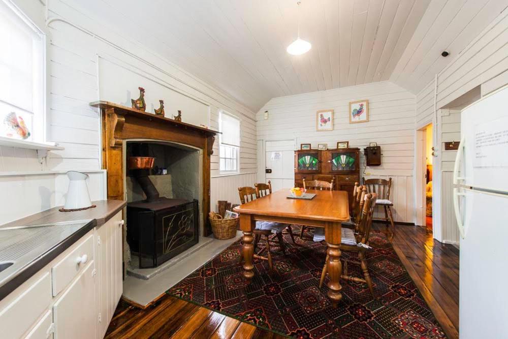 Touchwood Cottages Стенли Екстериор снимка
