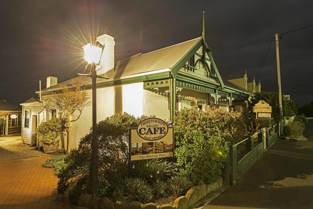 Touchwood Cottages Стенли Екстериор снимка