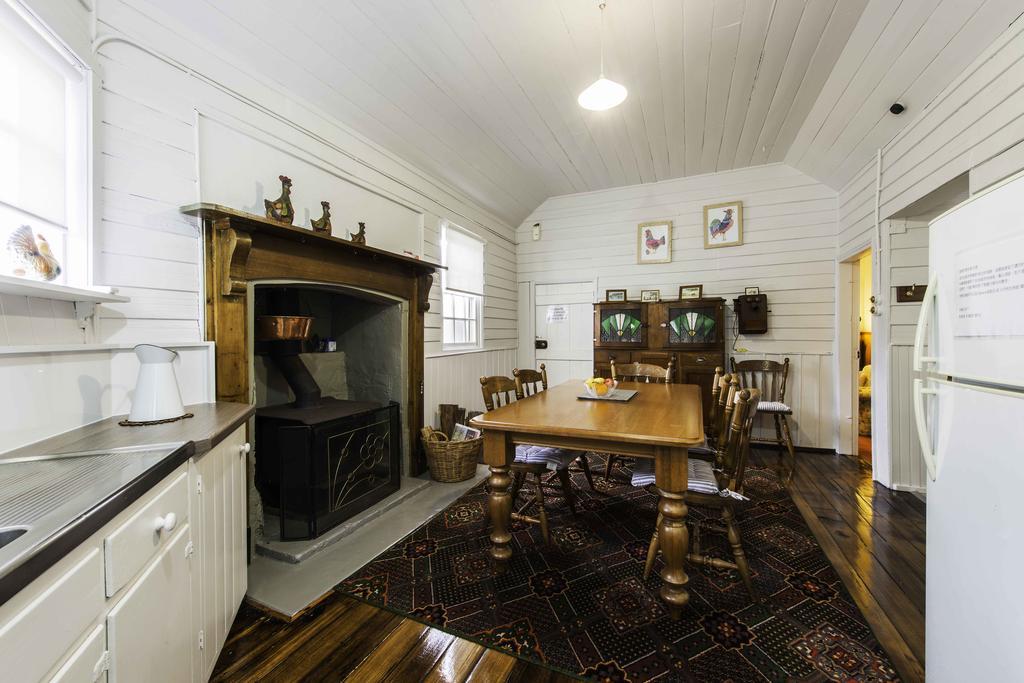 Touchwood Cottages Стенли Екстериор снимка