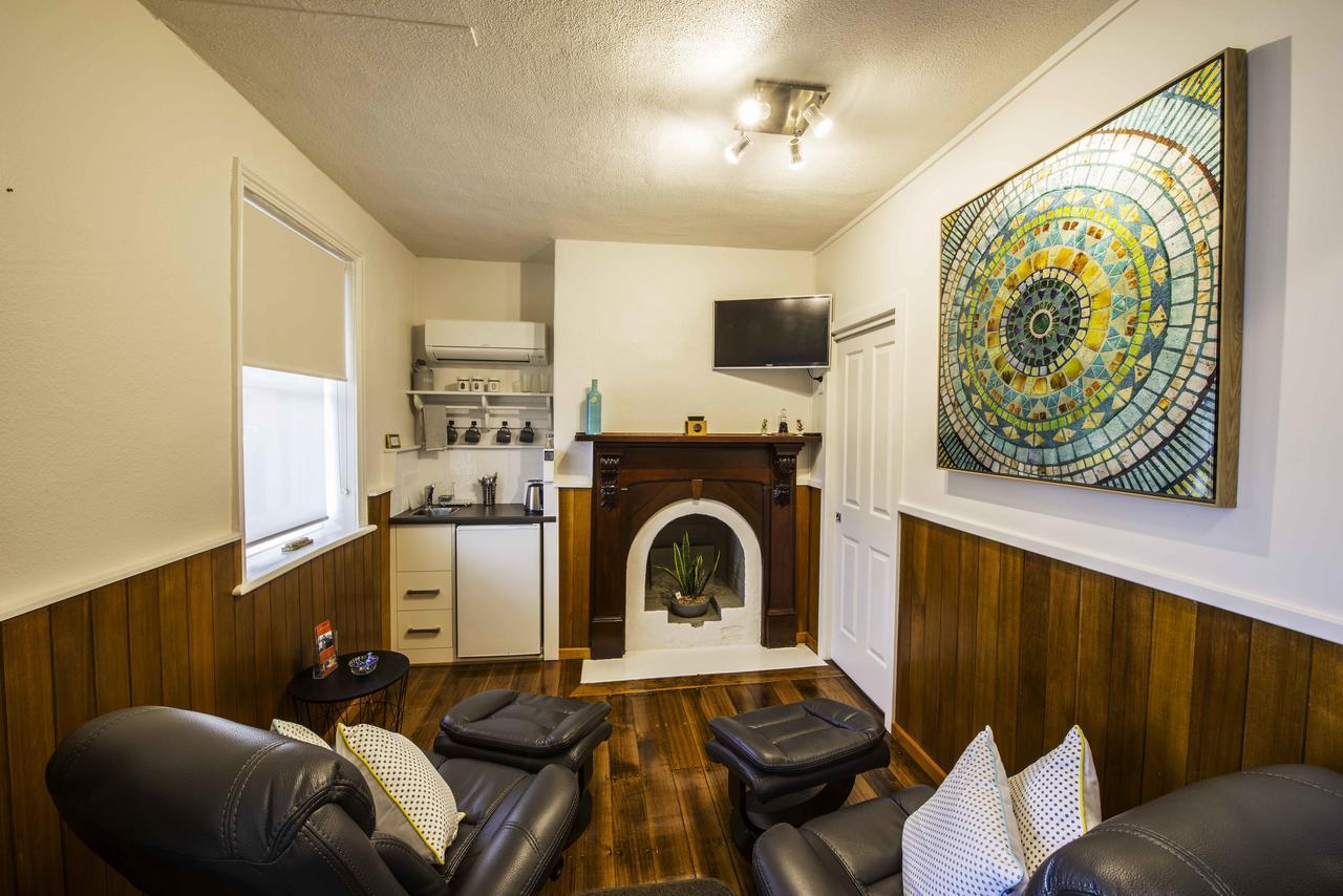 Touchwood Cottages Стенли Екстериор снимка